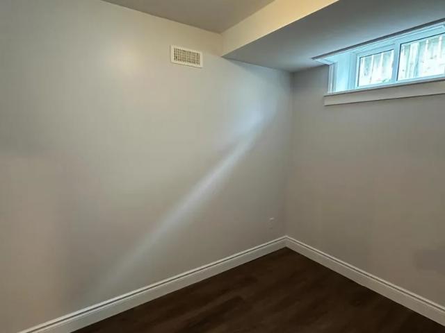 House for rent in Oakville