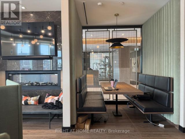 Apartment for rent in Oakville