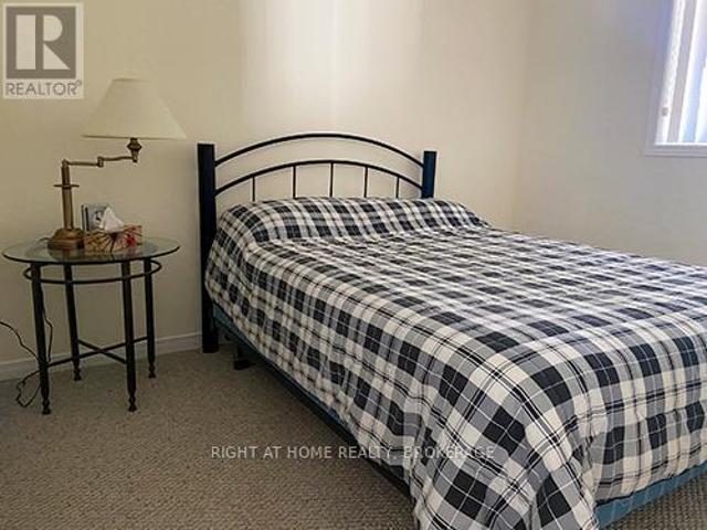 Apartment for rent in Collingwood