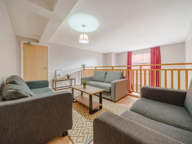 Flat for rent in Georgia, Greater Manchester