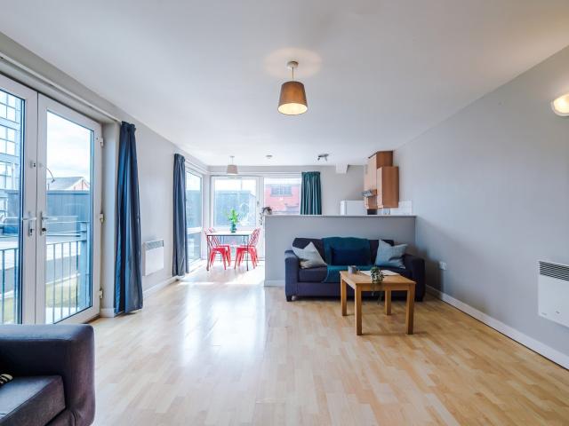 Flat for rent in Fallowfield, Manchester