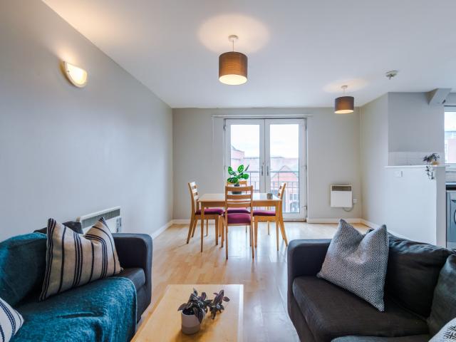Flat for rent in Fallowfield, Manchester