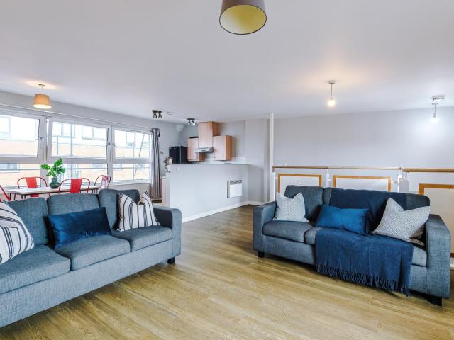 Flat for rent in Fallowfield, Manchester