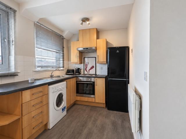 Flat for rent in Fallowfield, Manchester