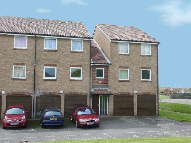 Flat for rent in Peacehaven, Iford