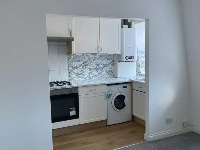 Flat for rent in Cuffley, Welwyn Hatfield