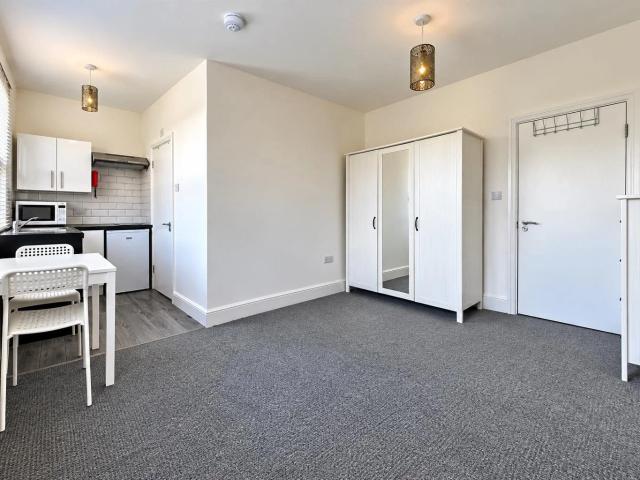 Flat for rent in London Borough of Haringey, Greater London