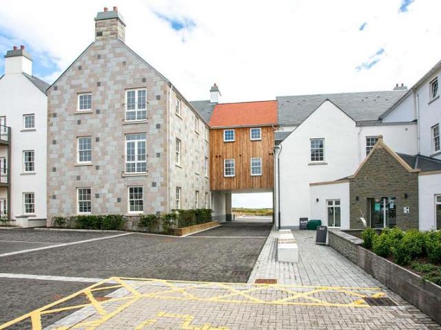 Flat for rent in Chapelton, Scotland