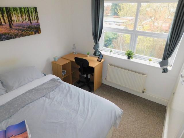 Flat for rent in Hill, City Of Southampton