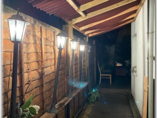 Flat for rent in Stockwell, Greater London