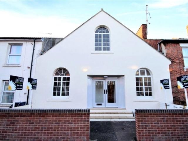 Flat for rent in Old Town, Swindon