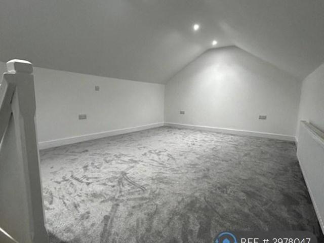 Flat for rent in Bourne Vale, Kent