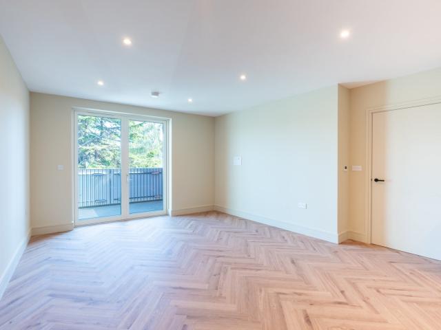 Flat for rent in Springfield Village, Greater London