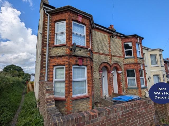 Flat for rent in Ash, Kent