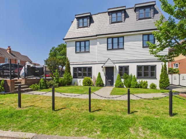 Flat for rent in Spring Vale, Hampshire