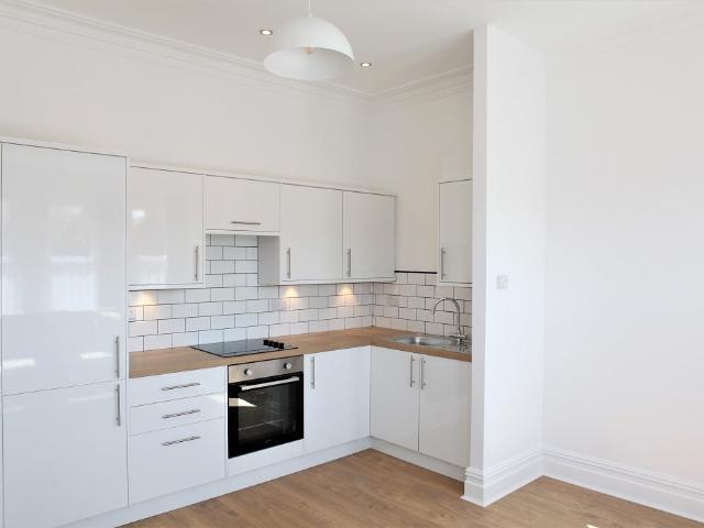 Flat for rent in Southport, Meols Cop