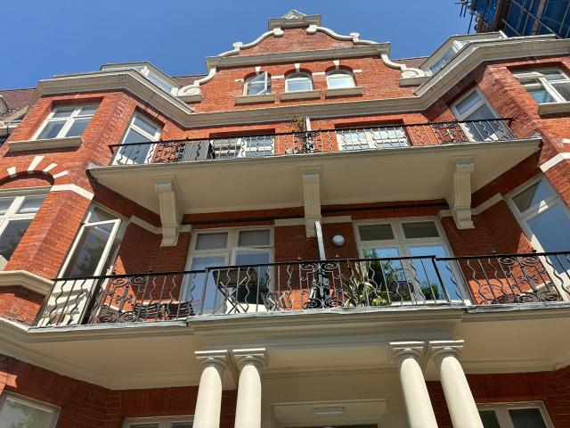 Flat for rent in Kensal Town, Greater London