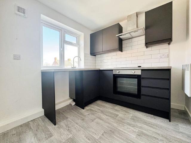 Flat for rent in Dinnington St. John's, Dinnington
