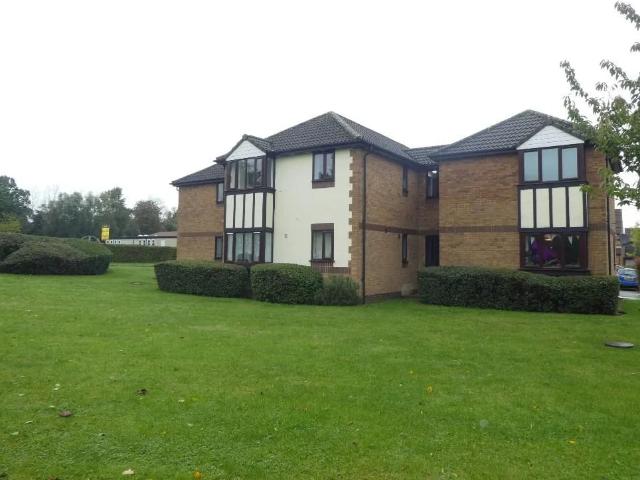 Flat for rent in Cranborne, Hertsmere