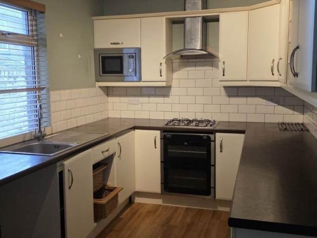 Flat for rent in Clubmoor, Calderstones
