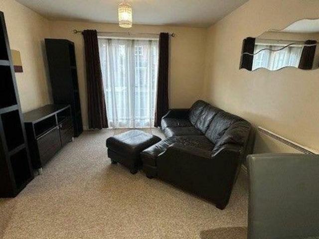 Flat for rent in Wythenshawe, Manchester