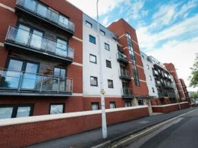 Flat for rent in Avenham, Higher Bartle