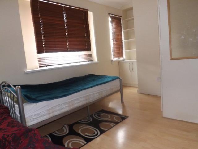 Flat for rent in Leyton, Greater London