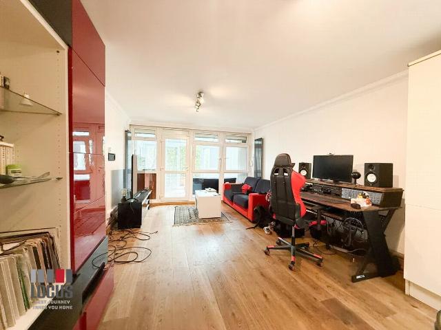 Flat for rent in South Tottenham, Greater London