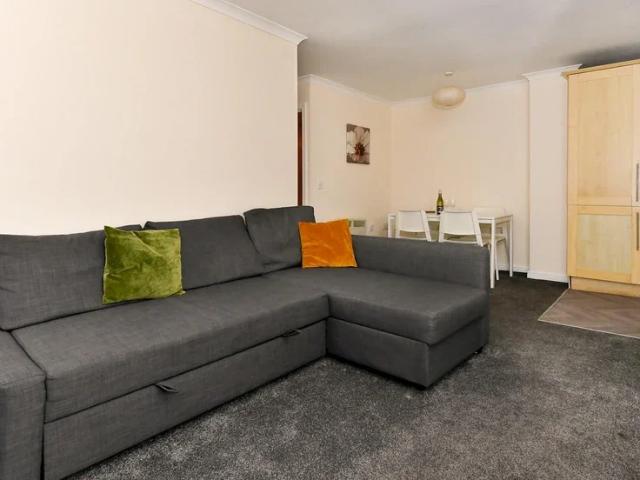 Flat for rent in Cardiff, Adamsdown