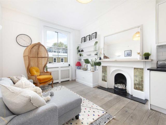 Flat for rent in Maida Vale, Westbourne Green