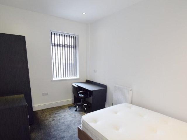 Flat for rent in Stoke, Stoke-on-Trent