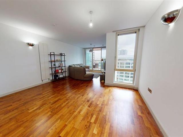 Flat for rent in City Centre, Georgia