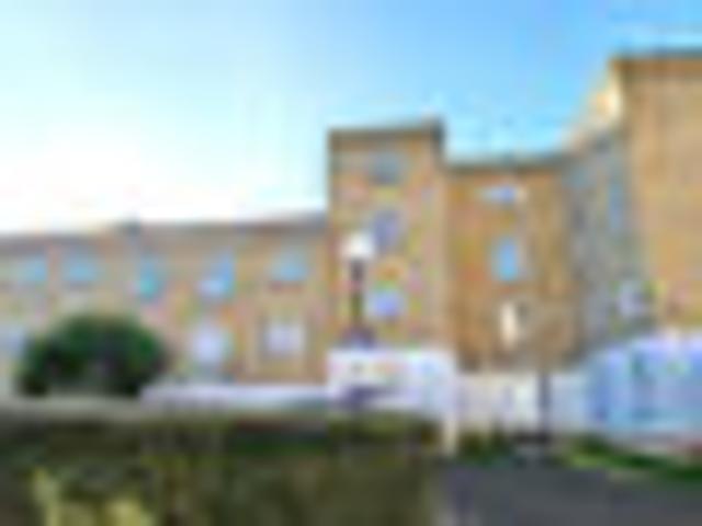 Flat for rent in London Borough of Enfield, Greater London