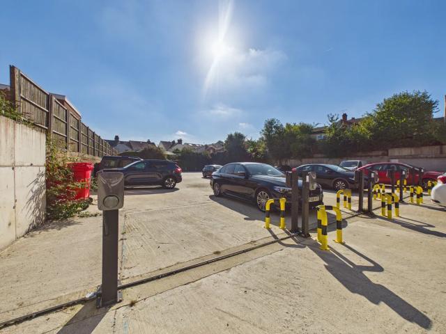 Flat for rent in Castlefield, Cressex