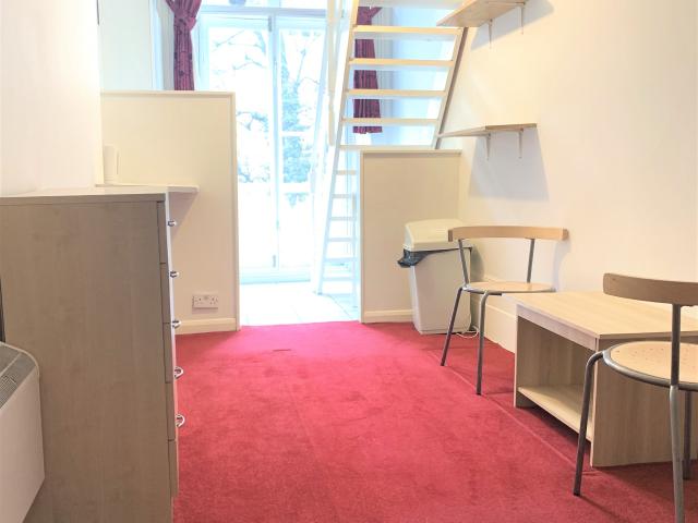 Flat for rent in Bayswater, Greater London