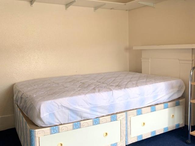 Flat for rent in Bayswater, Greater London