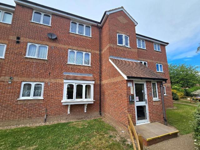 Flat for rent in Stroud Green, Barling