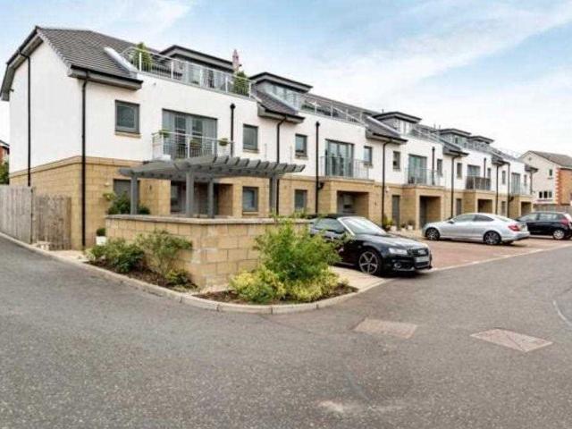 Flat for rent in Braedale, Motherwell