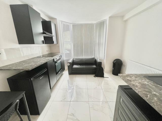 Flat for rent in West Midlands