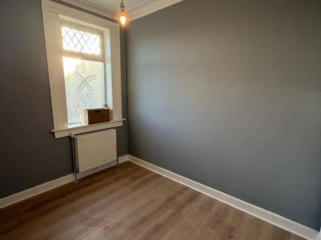 Flat for rent in Milton, Scotland