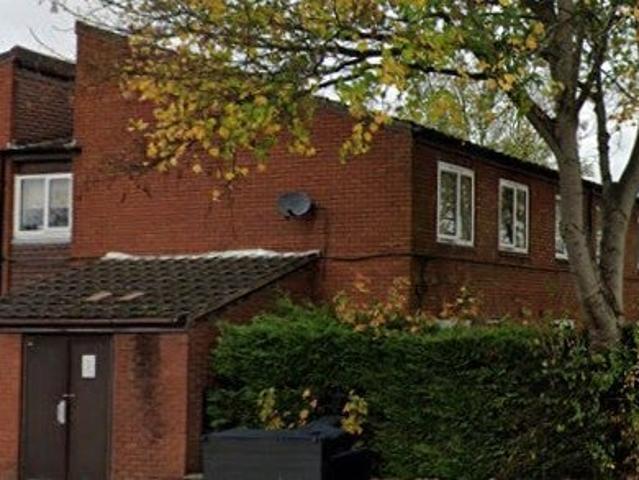 Flat for rent in Minworth, West Midlands