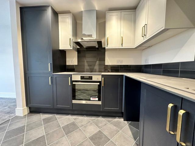 Flat for rent in Little Common, Rother