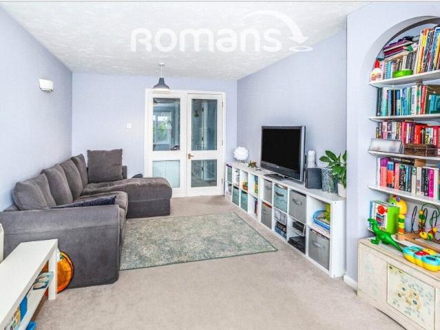 Flat for rent in Slough