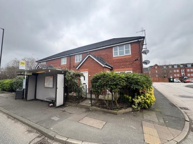 Flat for rent in Spring View, Wigan