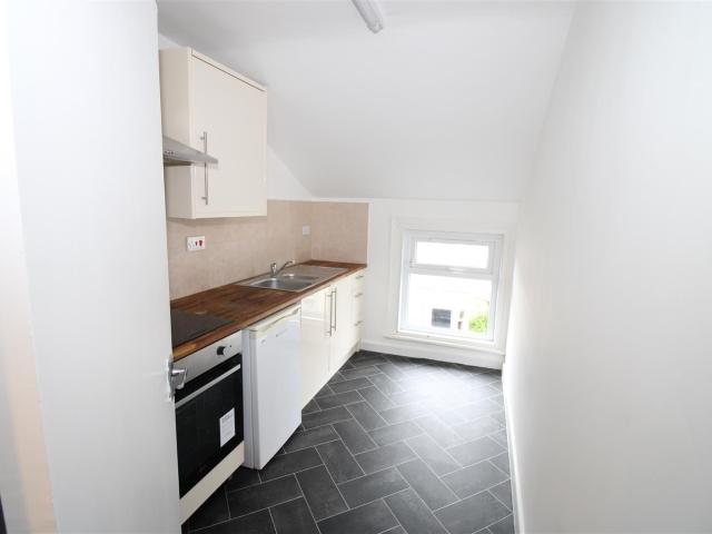 Flat for rent in Revoe, Blackpool