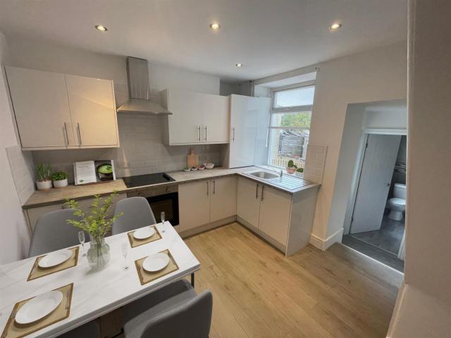 Flat for rent in Blaenavon, Wales