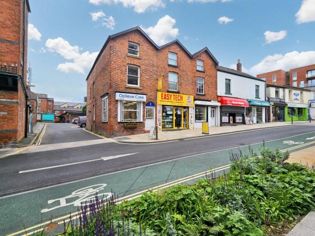 Flat for rent in Trafford Park, Greater Manchester