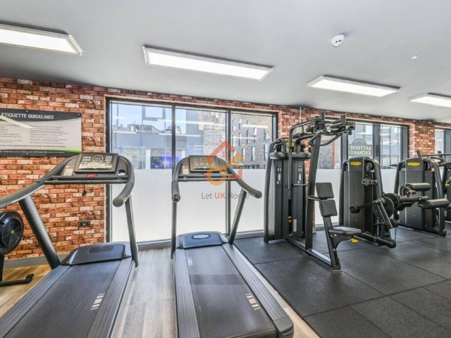 Flat for rent in Firepool, Rumwell
