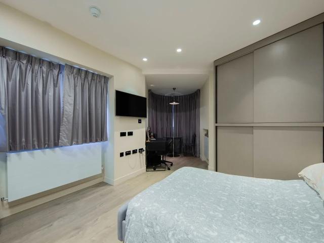 Flat for rent in Hendon, Greater London