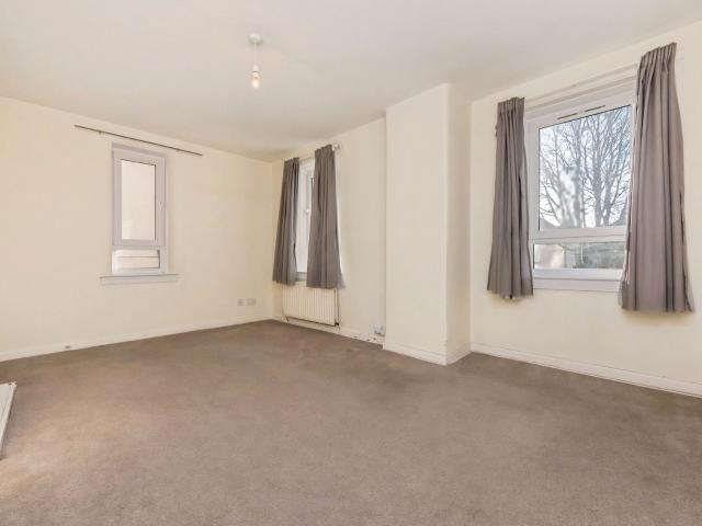 Flat for rent in Restalrig, Scotland